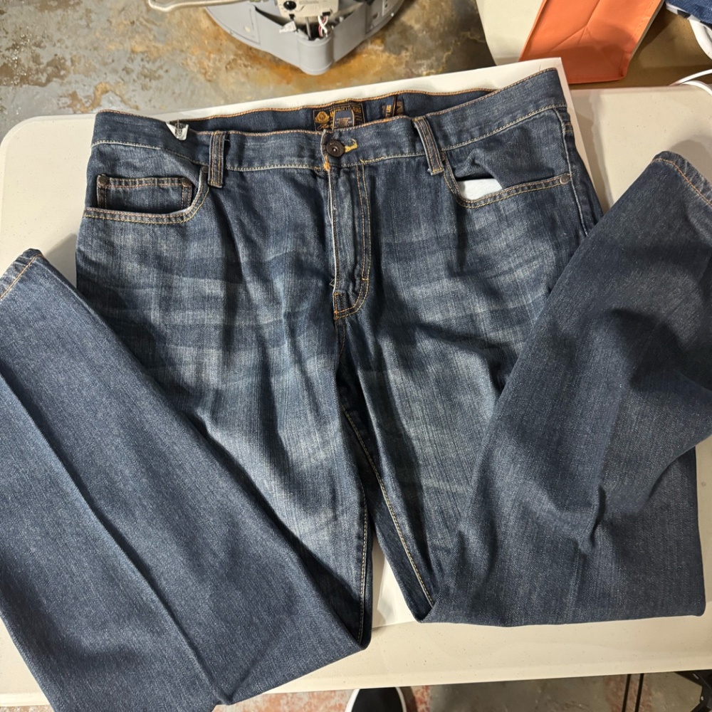 American Rag Jeans 38 X 32 washed look